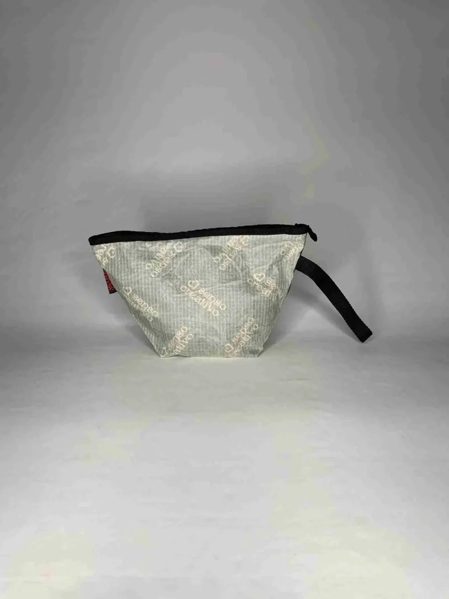 HANDLEPASS_7783 Pochette da polso in vela da kite riciclata - immagine 4