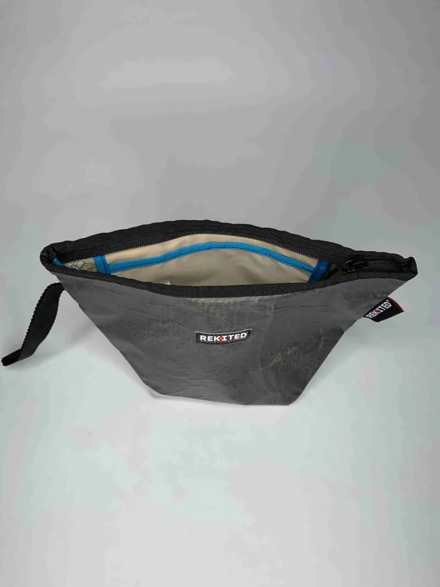 HANDLEPASS_7783 Pochette da polso in vela da kite riciclata - immagine 5