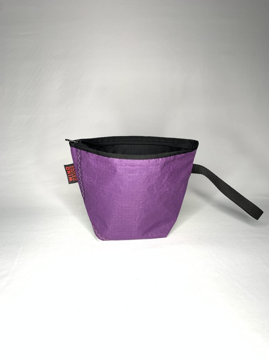 HANDLEPASS_8527 Pochette da polso in vela da kite riciclata - immagine 3