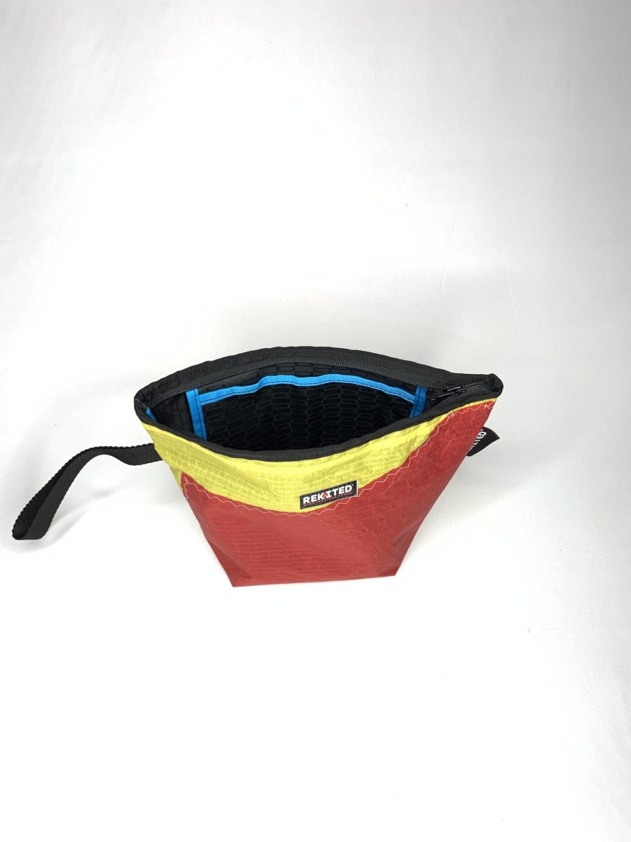 HANDLEPASS_8550 Pochette da polso in vela da kite riciclata - immagine 4