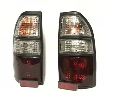 Fari Posteriori 4 Servizi Toyota Land Cruiser Serie 90 - immagine 2