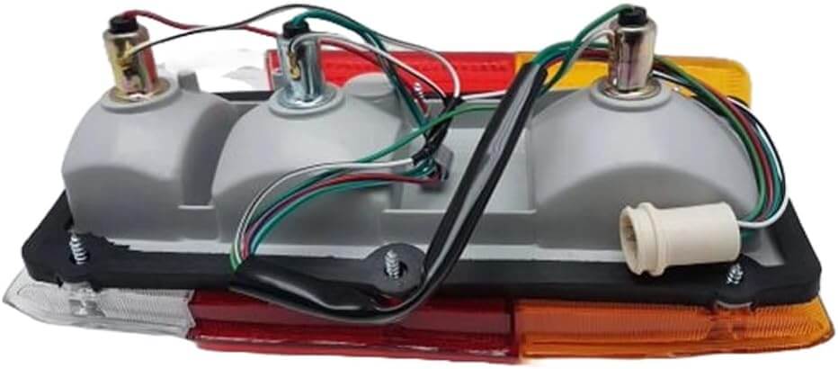 Faro Posteriore Nissan Patrol TR – Destro - immagine 4