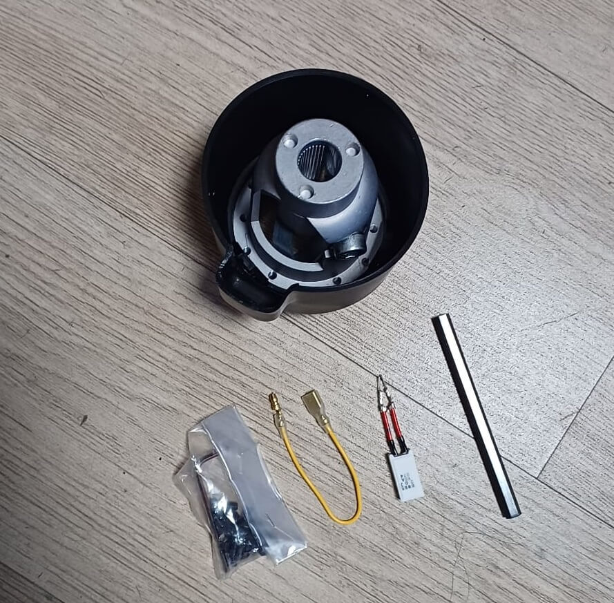 Mozzo Volante Mitsubishi Pajero V60 - immagine 4