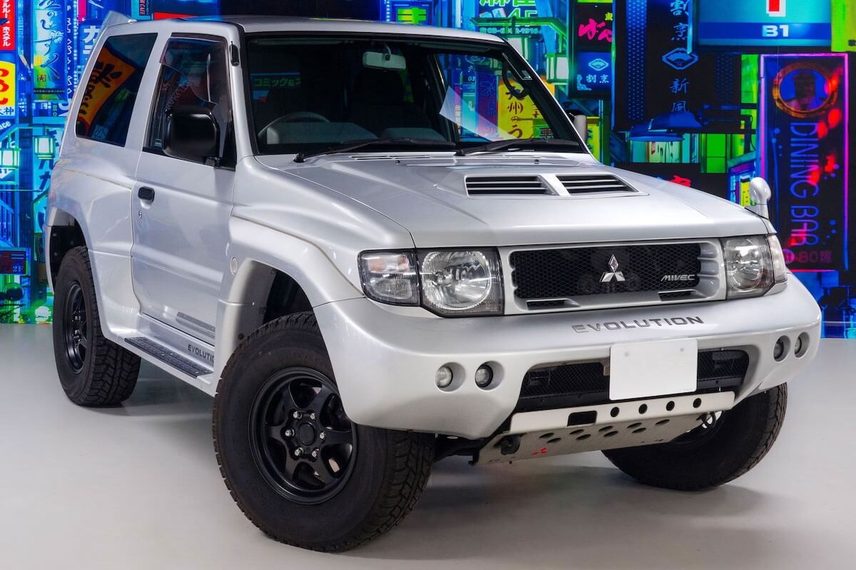 Mascherina Mitsubishi Pajero V20 – EVOLUTION - immagine 2