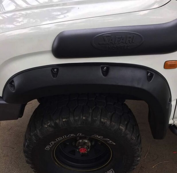 Parafanghini Supplementari Toyota 4 Runner +95 mm - immagine 3