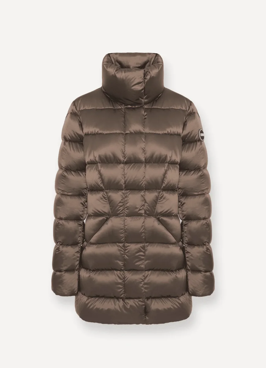 Piumino lungo sciancrato - immagine 2