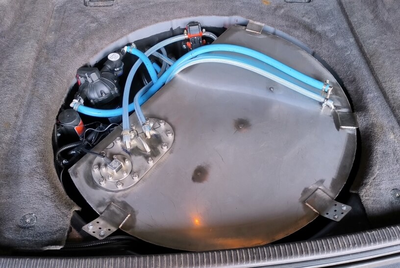 Serbatoio Acqua Con Kit Riscaldatore Jeep Grand Cherokee WJ - immagine 3