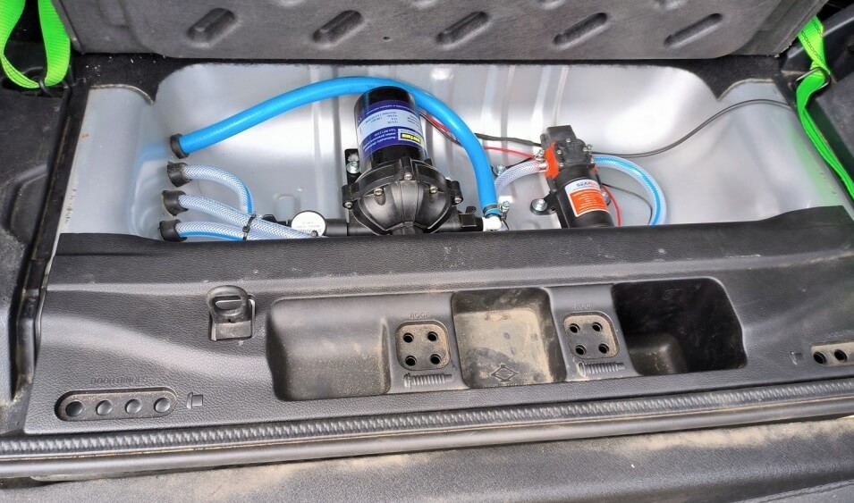 Serbatoio Acqua Con Kit Riscaldatore Jeep Wrangler JK 5 Porte - immagine 4